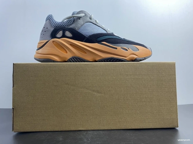 V2 Yeezy Boost 700 Sun GW0296 Adidas 1120